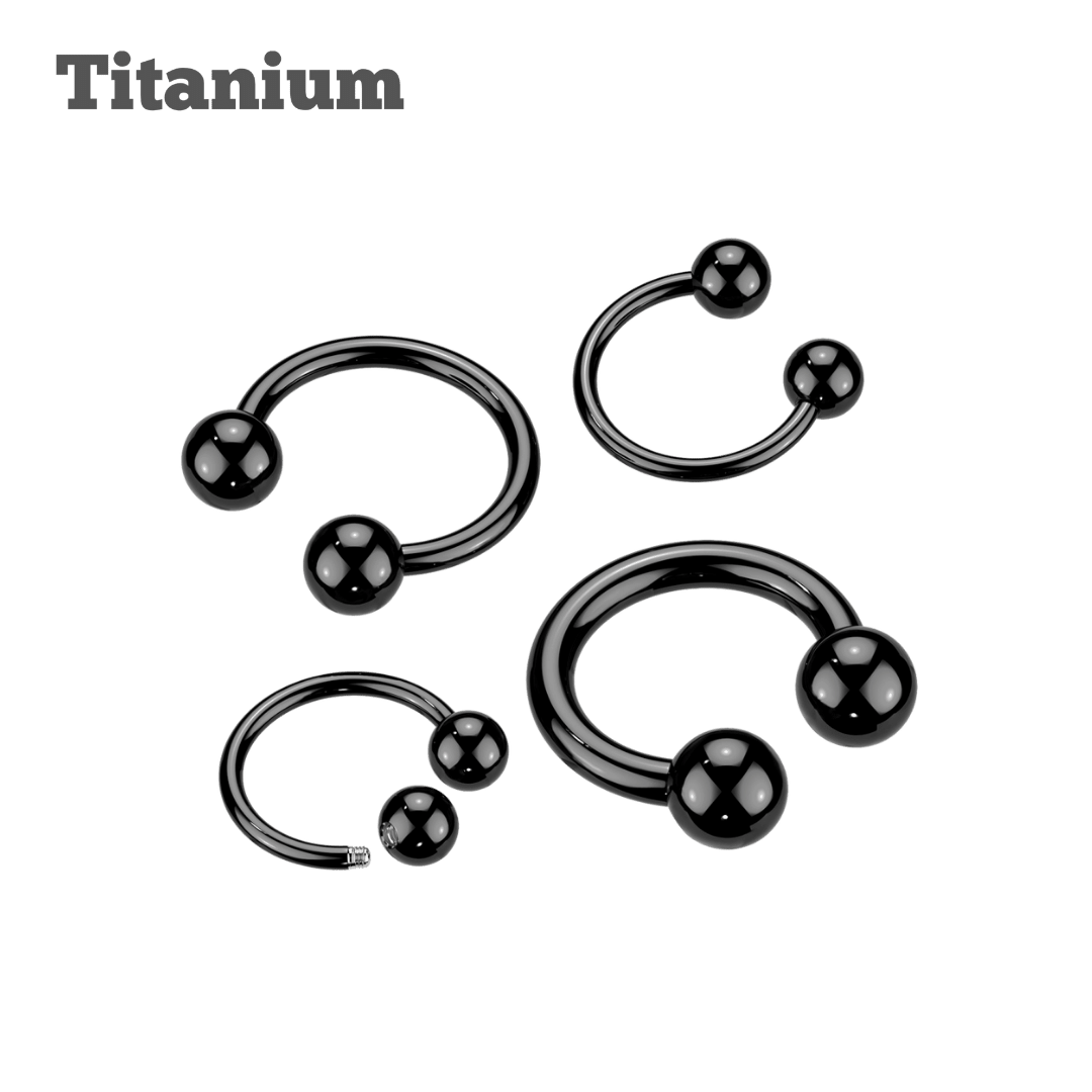 كرة تيتانيوم تنتهي بحدوة الحصان