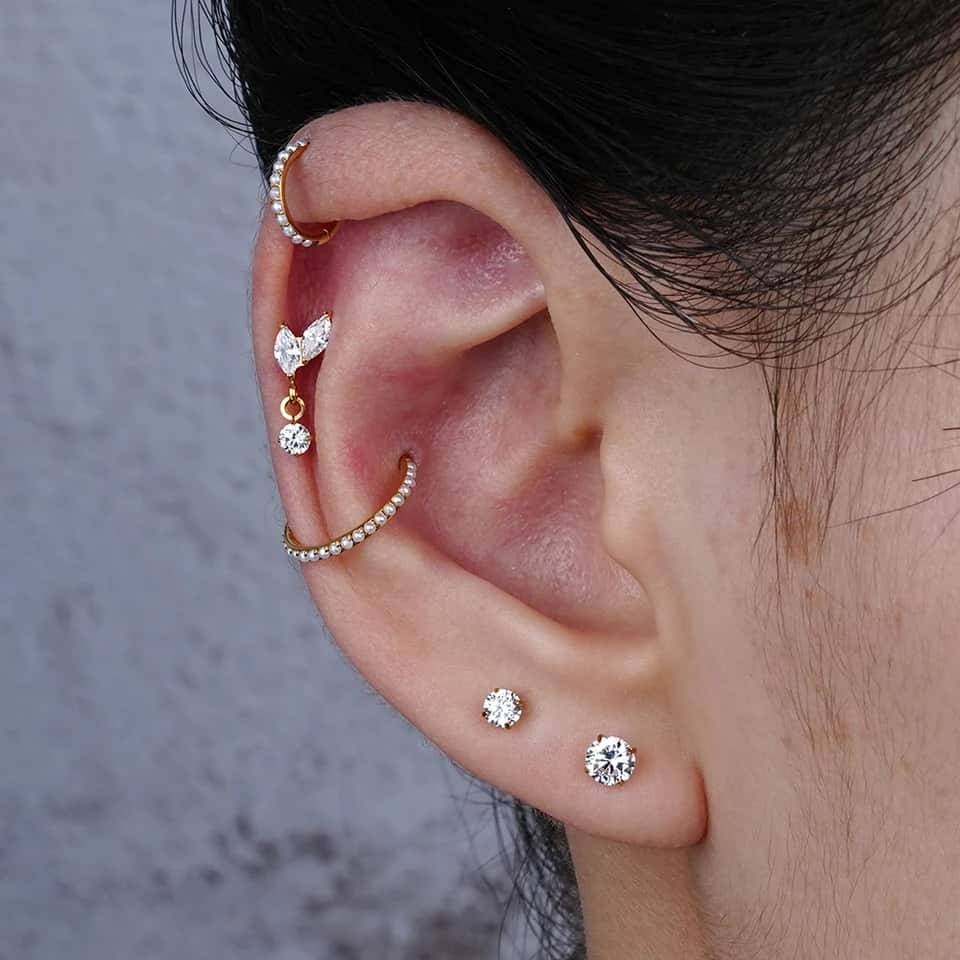 2 petals with dangling gem titanium threaded labret earring model