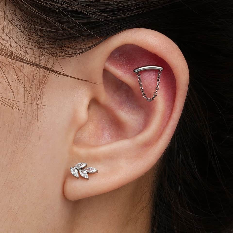 4 petals titanium threaded labret earring model