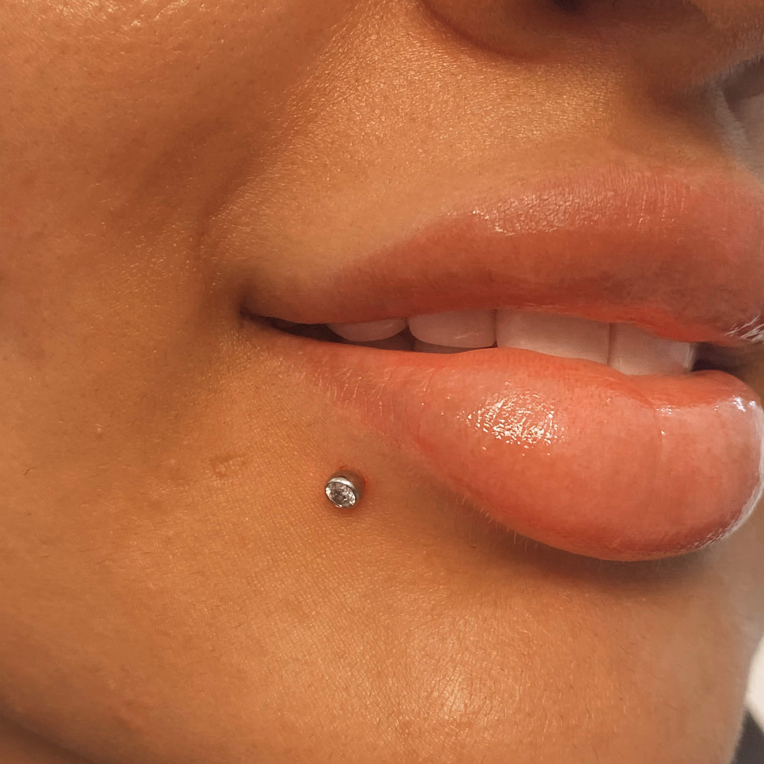 lip piercing at dauphyne